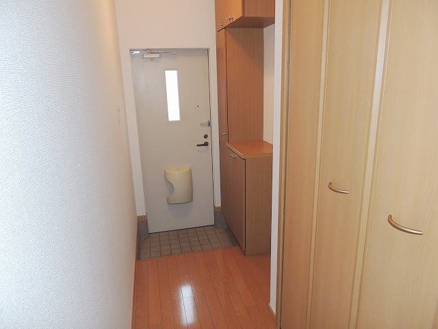 玄関　明るい玄関です
