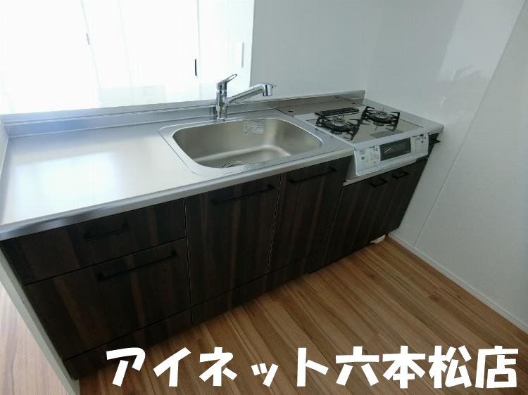 キッチン　毎日の料理がはかどりますね。