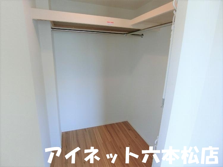 収納　収納も完備。