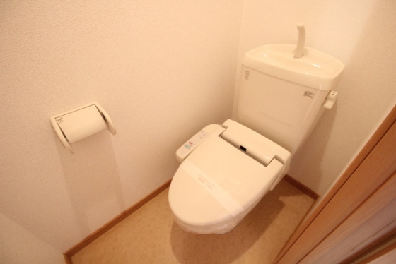 トイレ　※別部屋の写真です