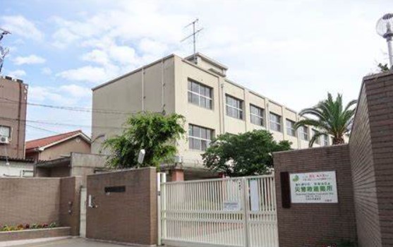 小学校　大阪市立東淡路小学校（小学校）まで594m
