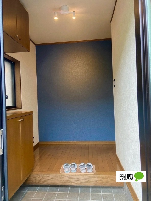 橋本市隅田町山内一戸建ての玄関写真