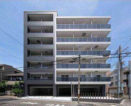 建物外観　オートロック完備