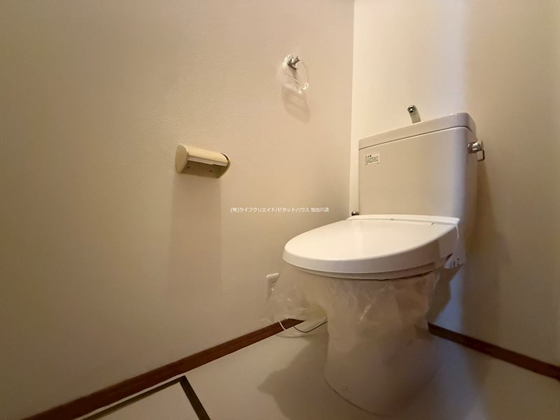 メゾンソレイユのトイレ写真