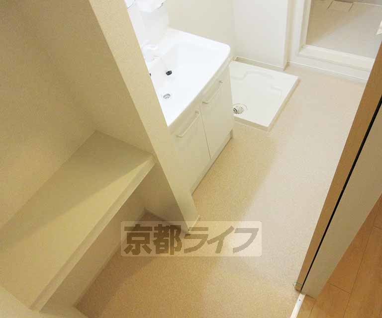 洗面設備　広い脱衣所ですよ～