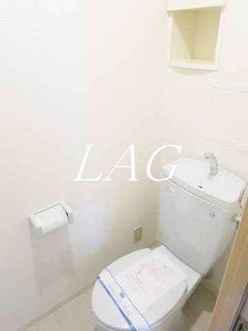 ＪＲ総武線 船橋駅 徒歩5分 3階建 築23年のトイレ写真