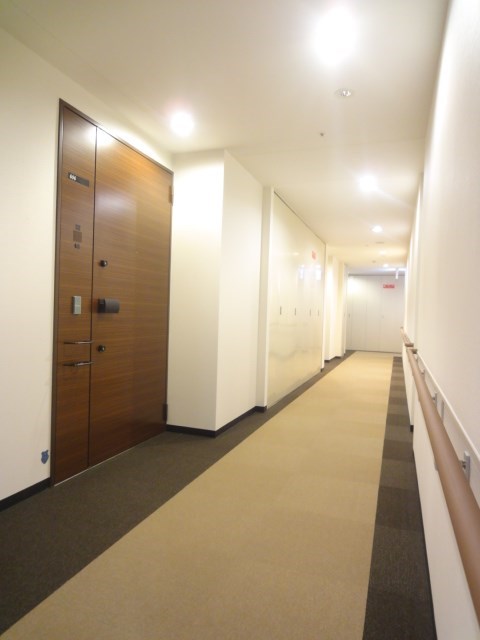 ライオンズタワー神戸元町の外観写真