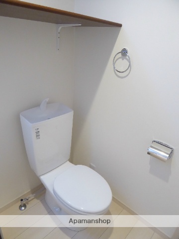 東急東横線 白楽駅 徒歩8分 2階建 築11年のトイレ写真
