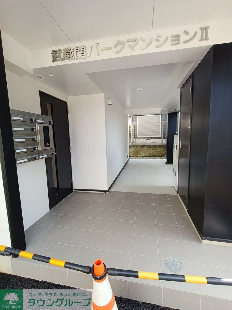 玄関　玄関