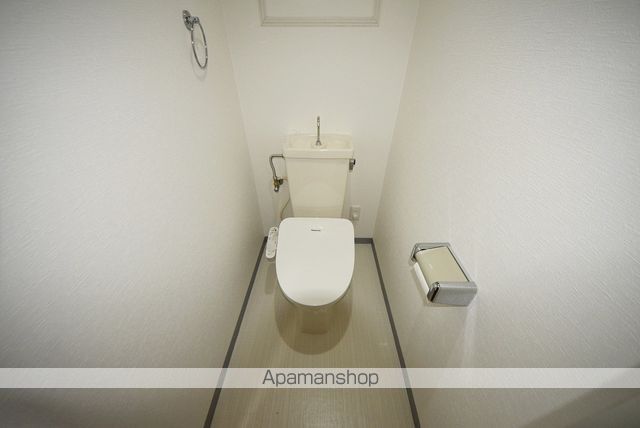 大阪モノレール本線 少路駅 徒歩17分 7階建 築36年のトイレ写真