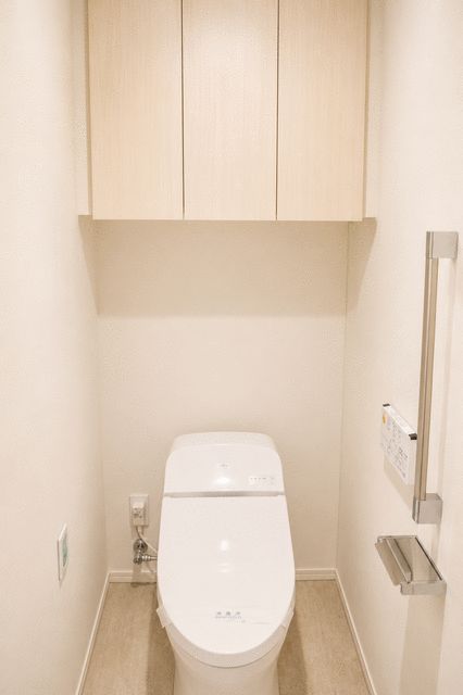 都営大江戸線 勝どき駅 徒歩7分 53階建 築10年のトイレ写真