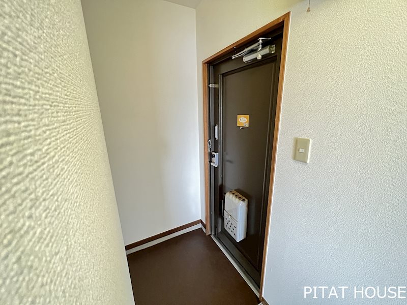 サンビレッジ板倉の玄関写真