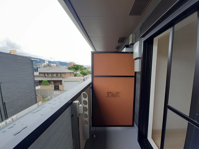 シャルモン深野 Westの内装写真