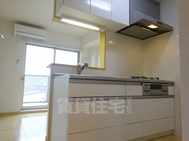 近鉄大阪線 築山駅 徒歩25分 3階建 築15年のキッチン写真
