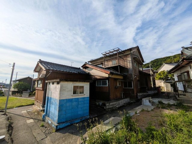 福井市蒲生町の物件