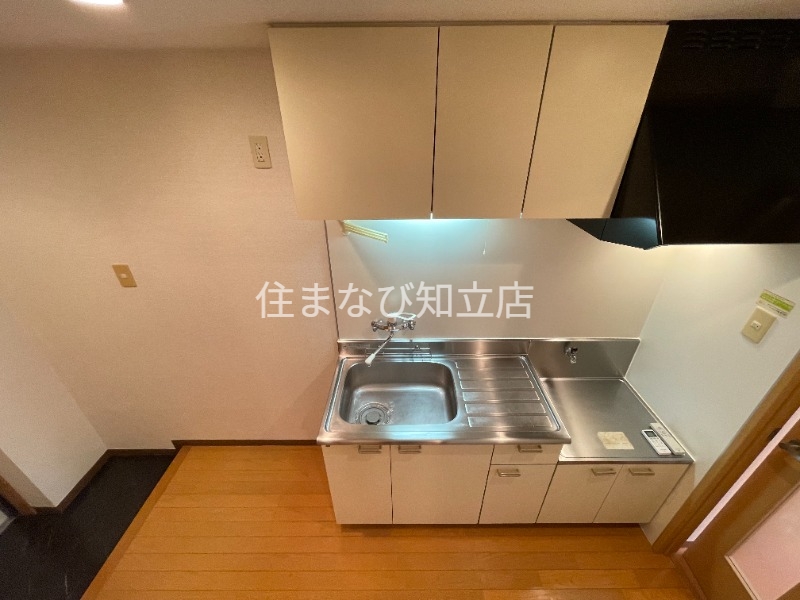 キッチン　同型別部屋写真