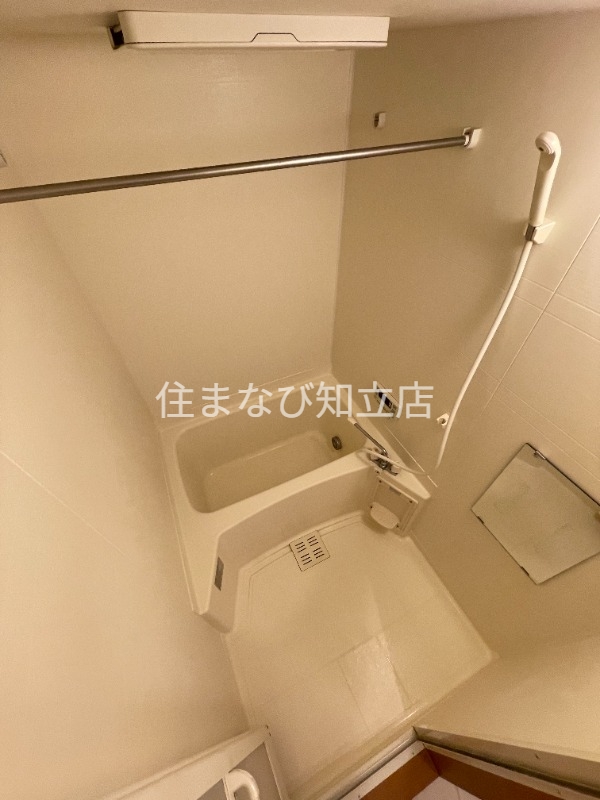 バス・シャワールーム　同型別部屋写真