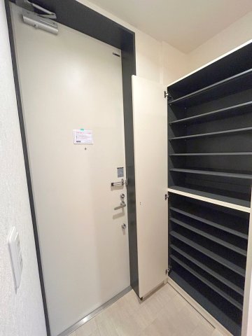 玄関　シューズBOX