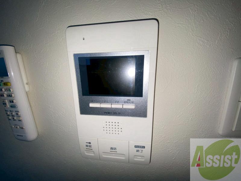 セキュリティ　インターホンで来客確認ができます。色々な機能が付いています。