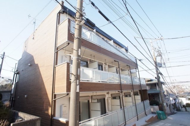 相鉄本線 星川駅 徒歩8分 築8年