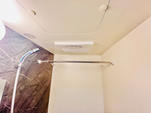 その他設備　浴室乾燥機