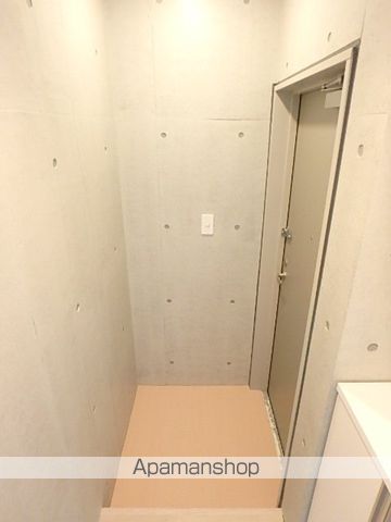 東武伊勢崎線 北越谷駅 徒歩3分 6階建 築9年の玄関写真