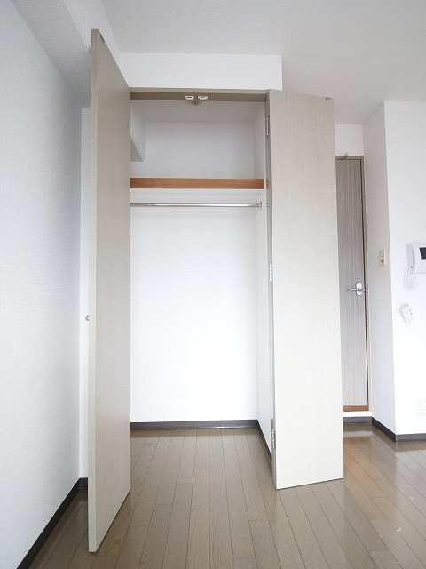 収納　類似写真使用のため、現状優先。