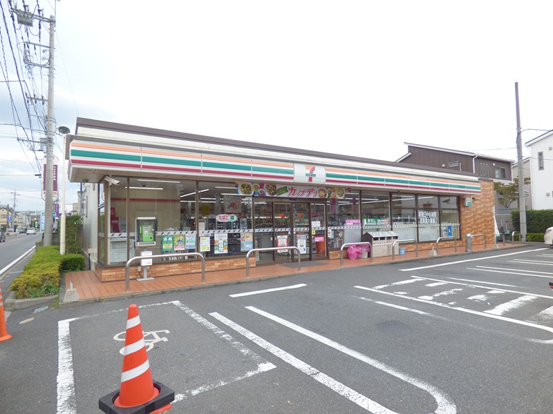 コンビニ　セブンイレブン 戸田美女木店（コンビニ）まで378m