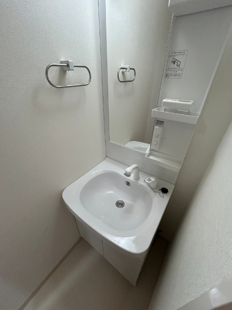 セオリー大阪EAST DOORの内装写真