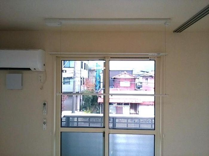 その他設備　室内物干し