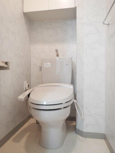 トイレ　シンプルで使いやすいトイレです