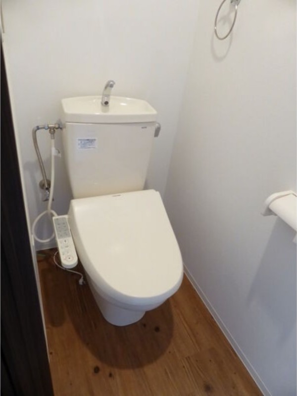 スターエステートのトイレ写真