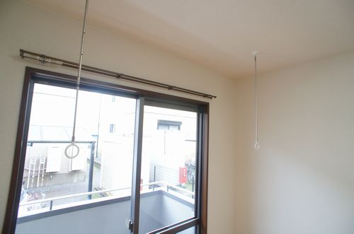 その他設備　室内物干し