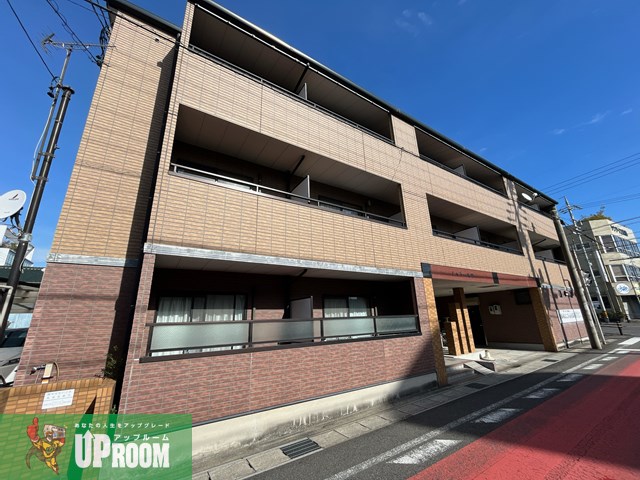 【春日井市味美白山町のアパートの建物外観】