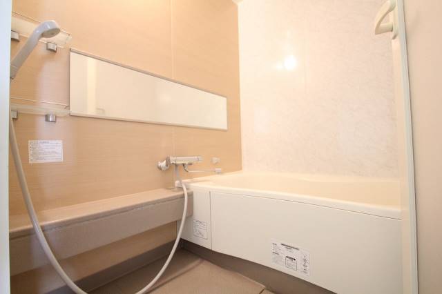 バス・シャワールーム　※１１０２号室参照