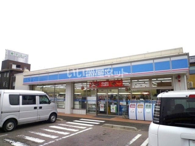 【金沢市諸江町のアパートのコンビニ】