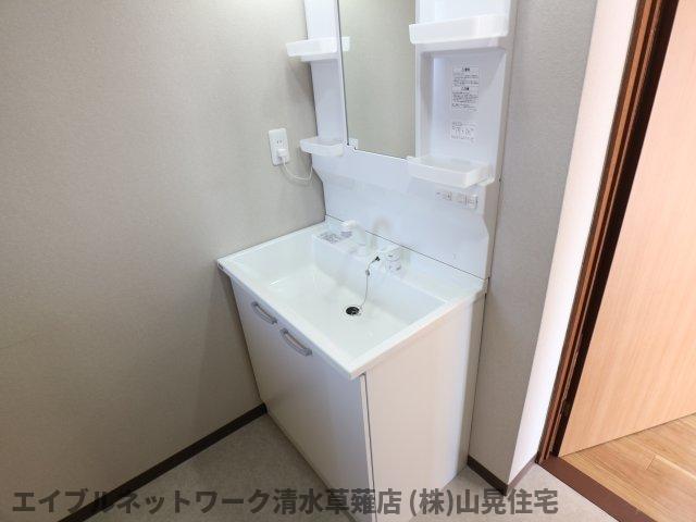 【静岡市葵区瀬名川のマンションの洗面設備】