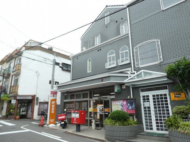 【大阪市生野区新今里のマンションの郵便局】