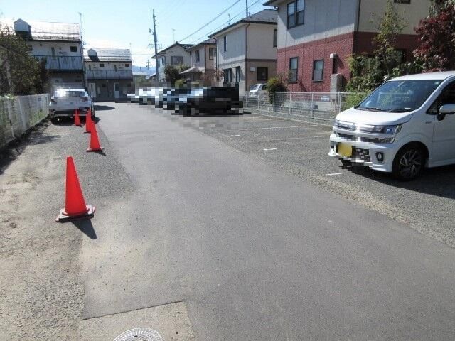 【パラーシオ近藤Bの駐車場】