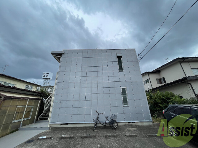 【レジデンス長町南の建物外観】