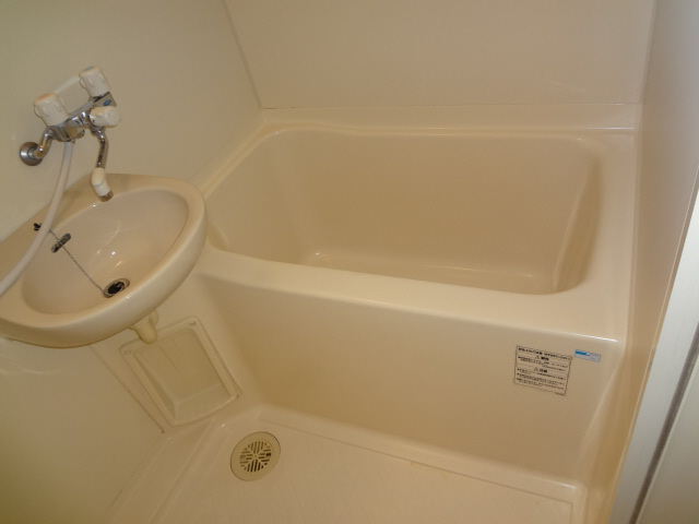 バス・シャワールーム　浴室