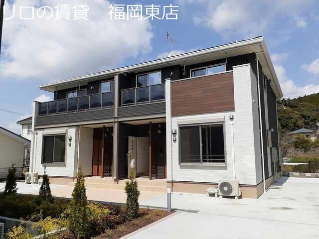 糟屋郡須惠町大字上須惠のアパートの建物外観