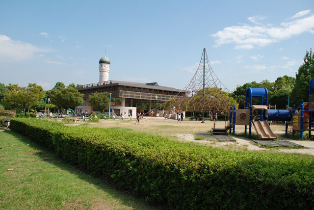 【リブレア春日公園南の公園】