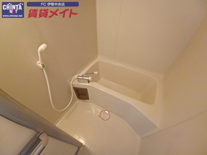 林ビルの風呂写真