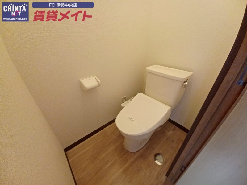 林ビルのトイレ写真