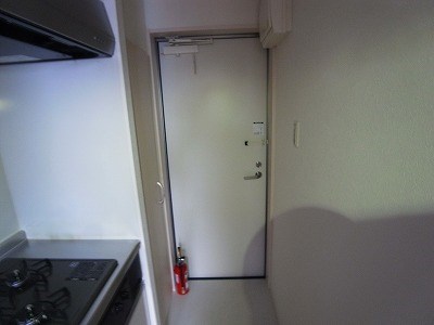 玄関　同仕様別部屋