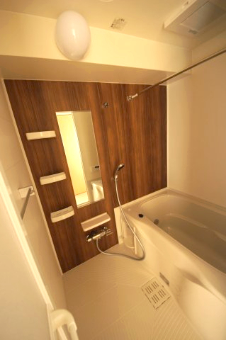 バス・シャワールーム　日々の疲れを癒すお風呂付です