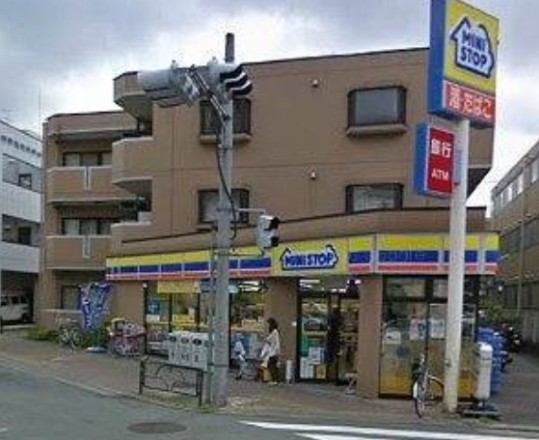コンビニ　ミニストップ 狛江和泉本町店（コンビニ）まで787m