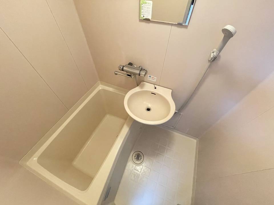 バス・シャワールーム　浴室