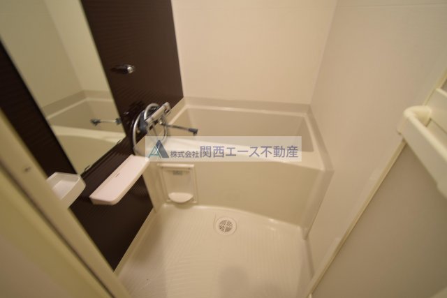 バス・シャワールーム　同一仕様内装